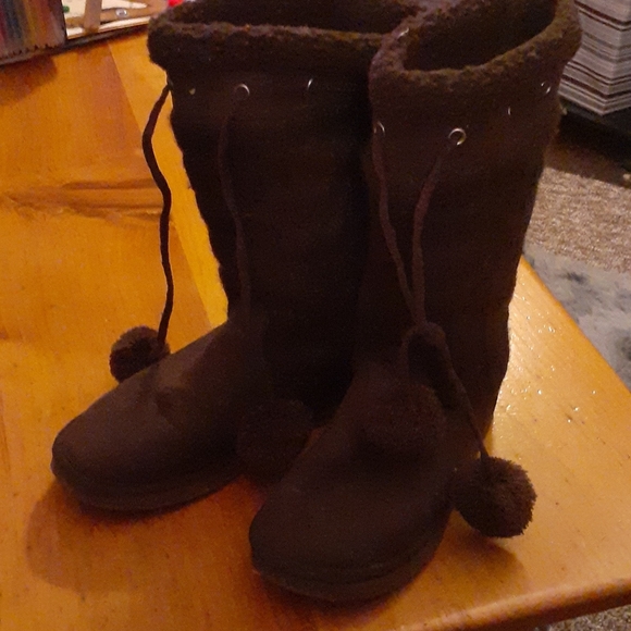 Sz 6 Brown sweater boots - Picture 1 of 2